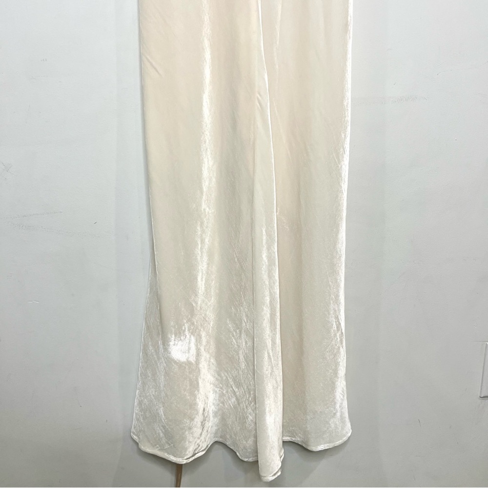 Reformation Malaga Velvet maxi Dress in Fior Di Latte size 2 NEW! New with tags! - Picture 10 of 13